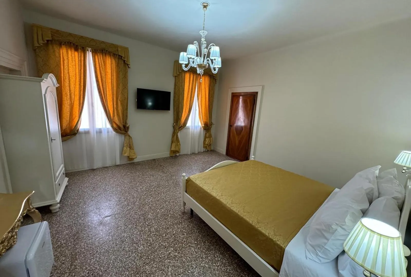 Palazzo Titti Rialto Suites Venecia 0*,  Italia