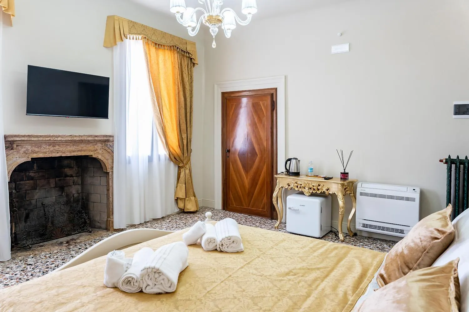 Pensión Palazzo Titti Rialto Suites Venecia