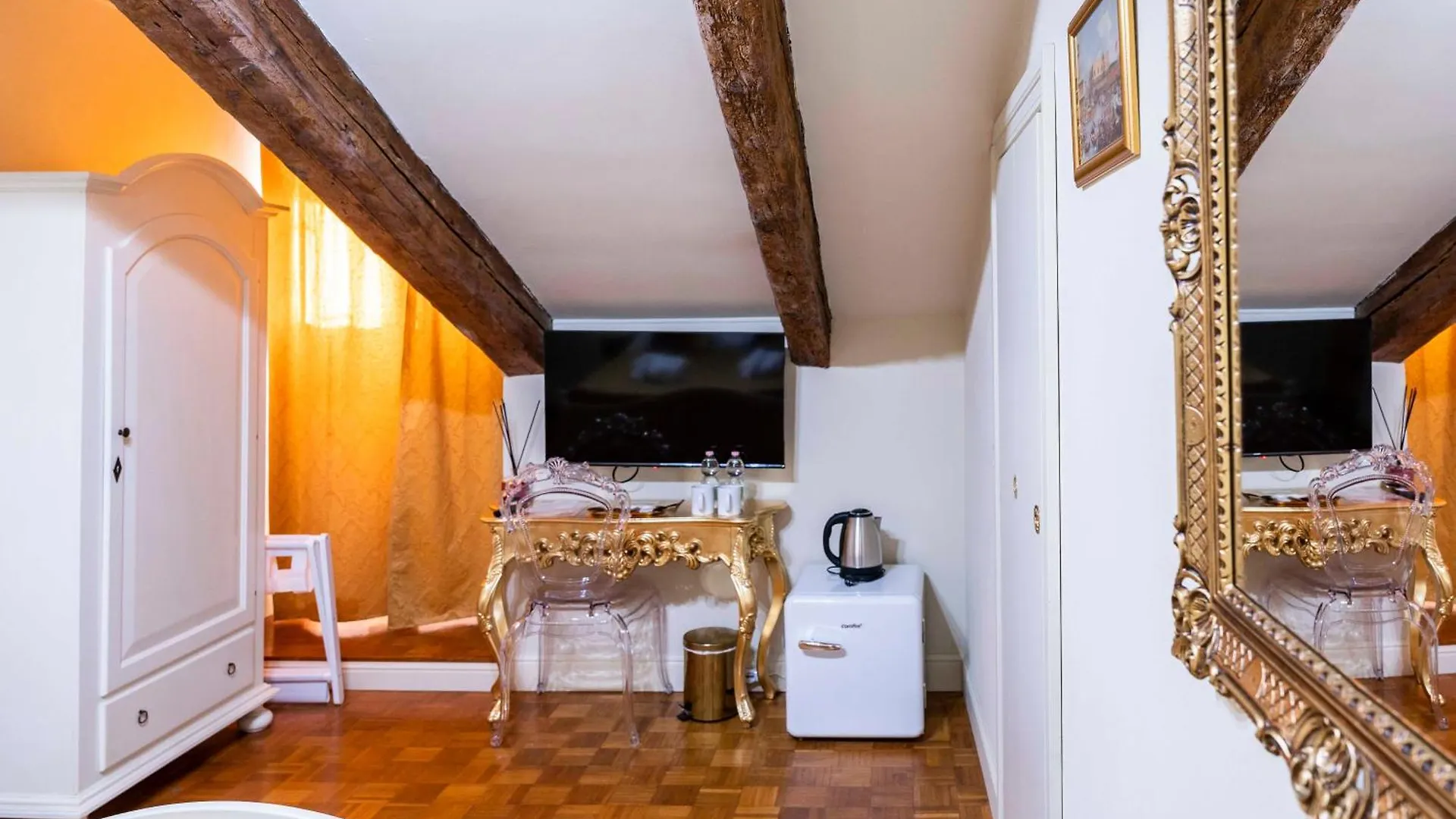Pensión Palazzo Titti Rialto Suites Venecia