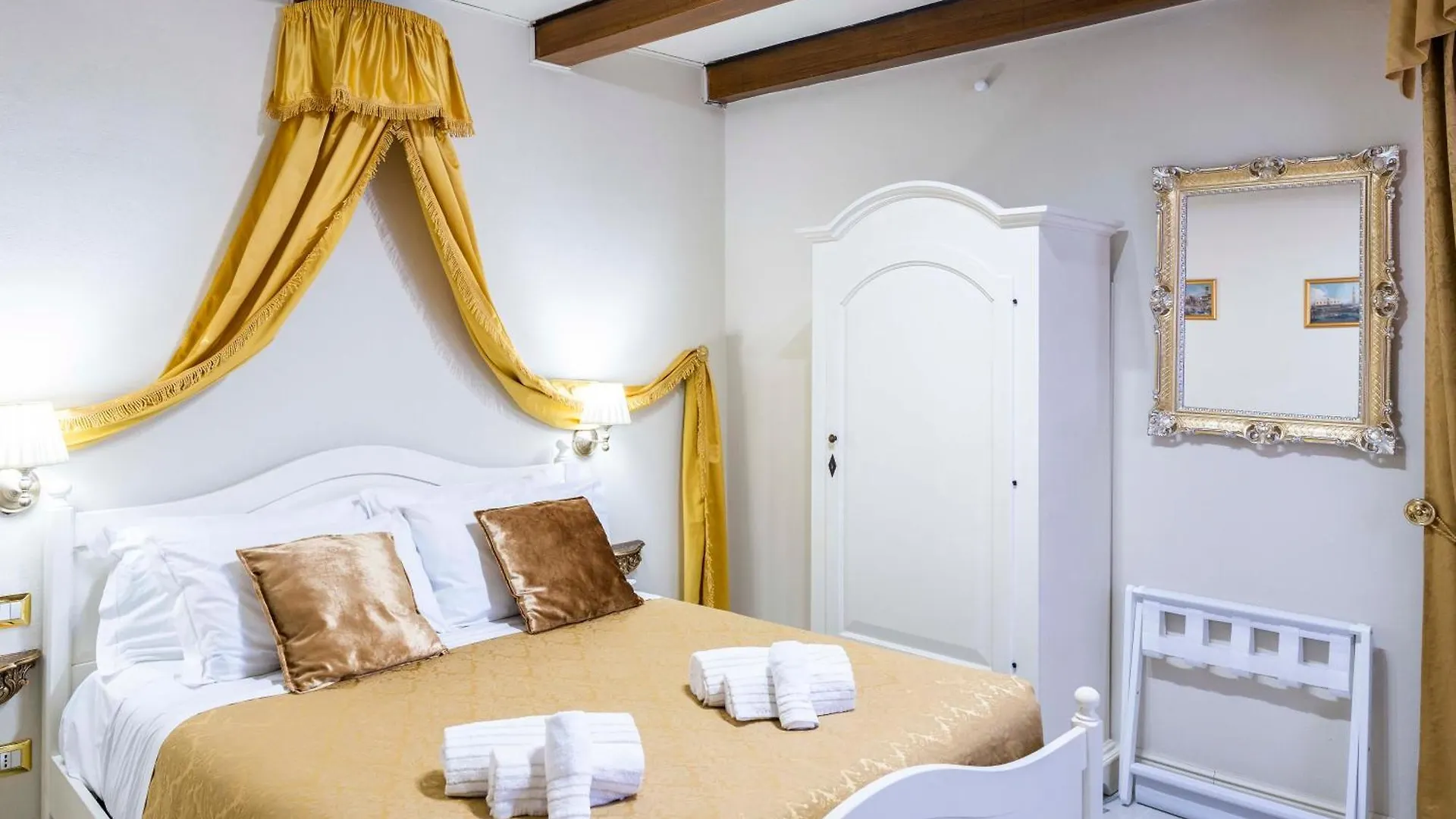 Palazzo Titti Rialto Suites Venecia