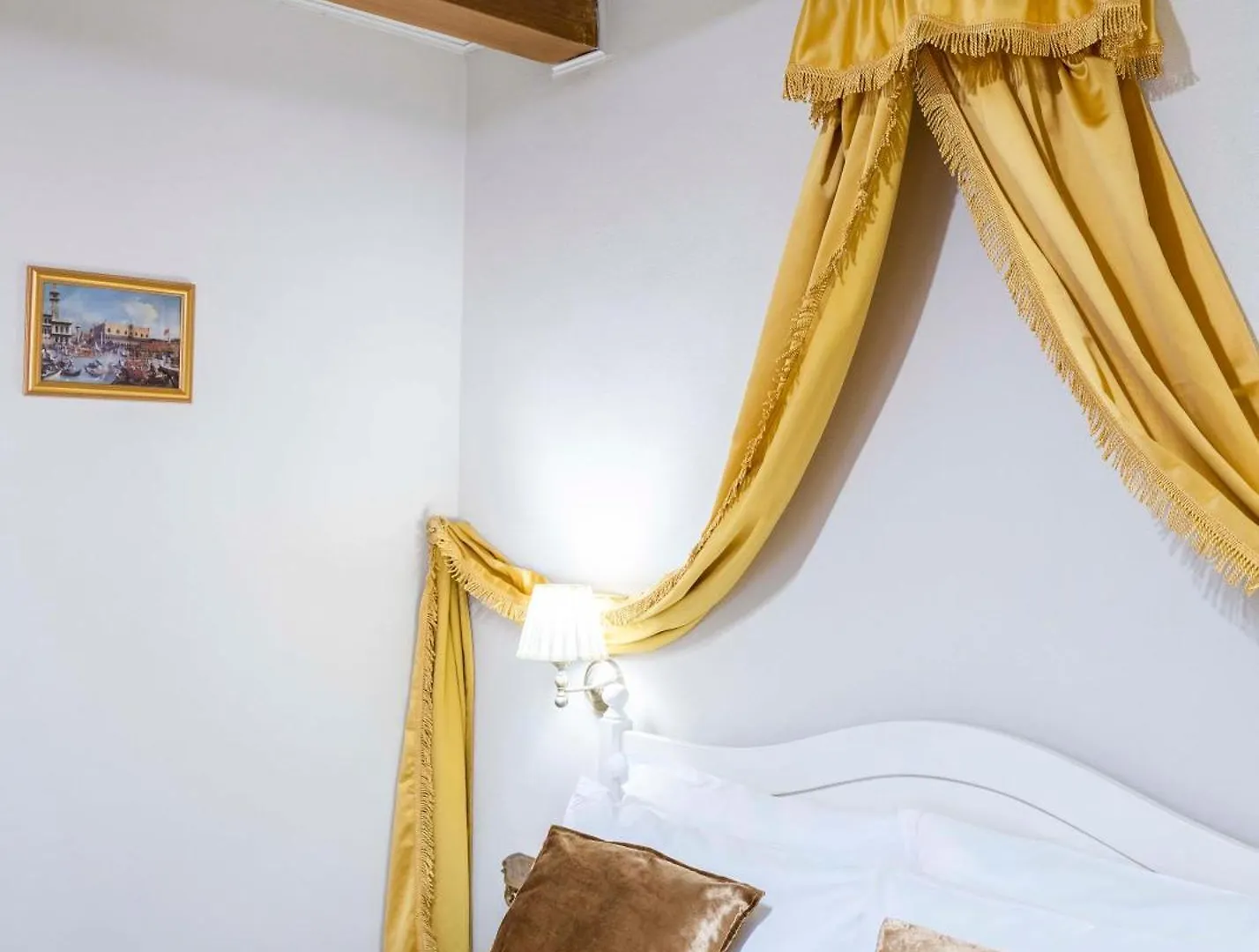 Palazzo Titti Rialto Suites Venecia Pensión