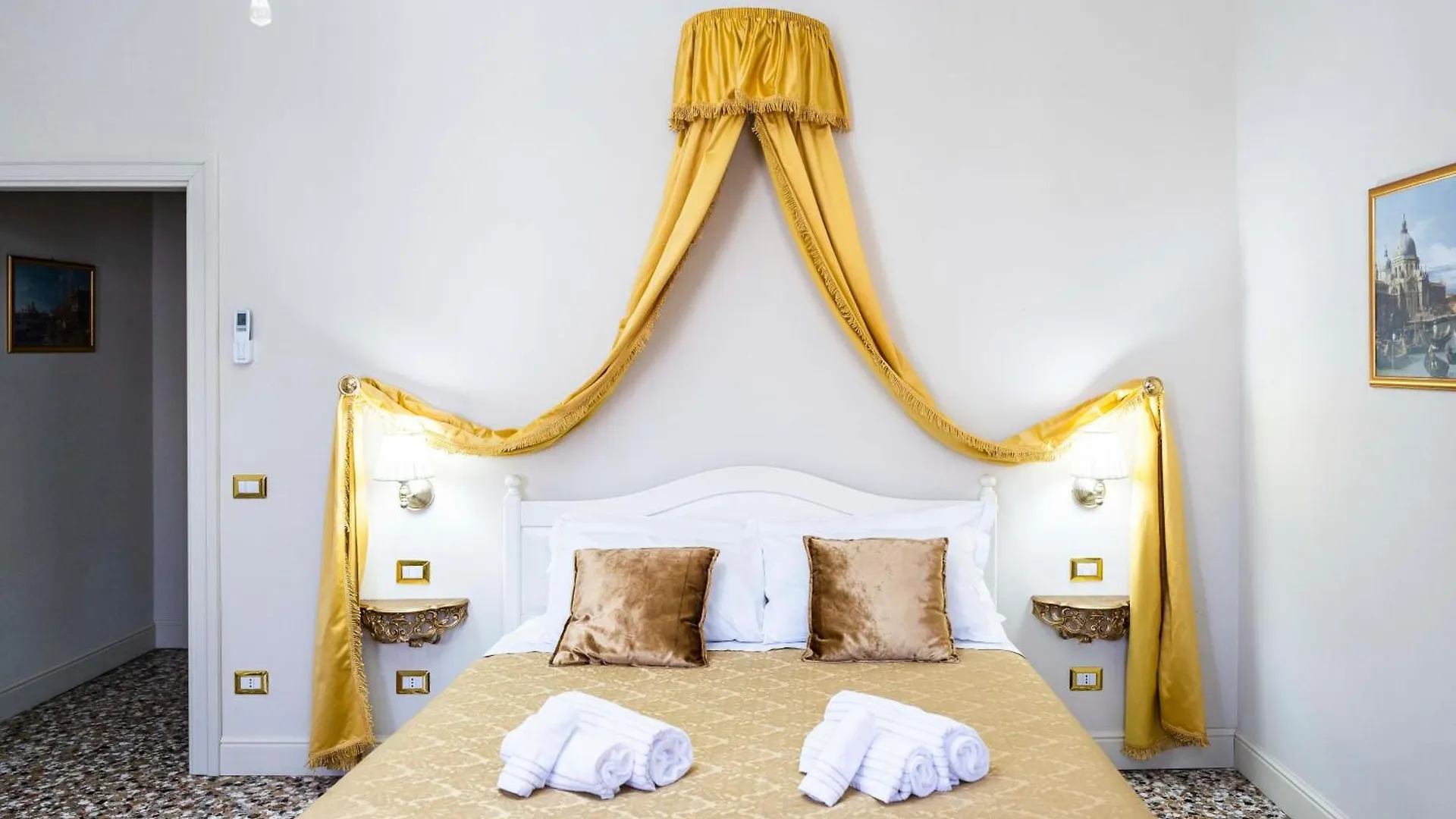 Pensión Palazzo Titti Rialto Suites Venecia Italia