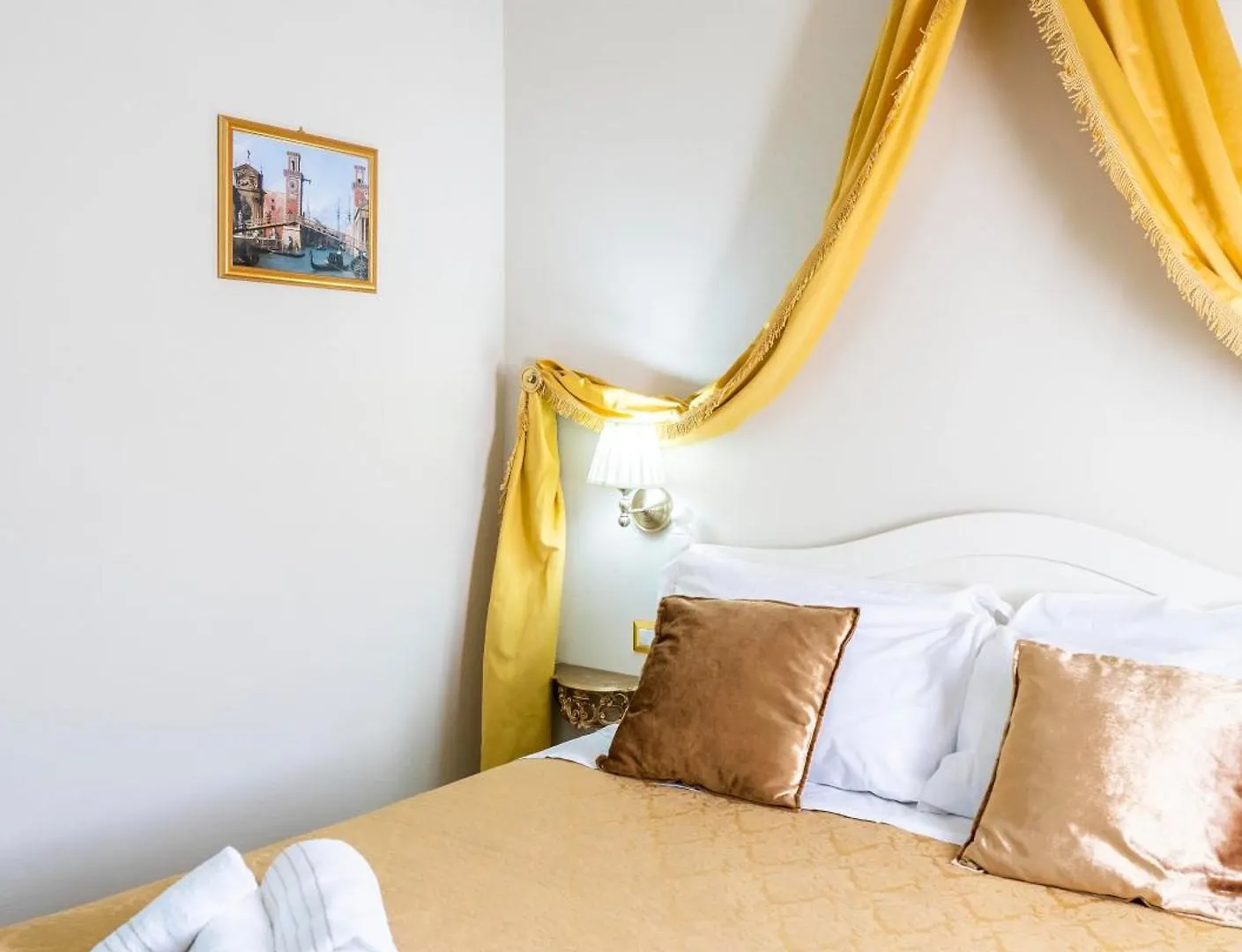 Palazzo Titti Rialto Suites Venecia